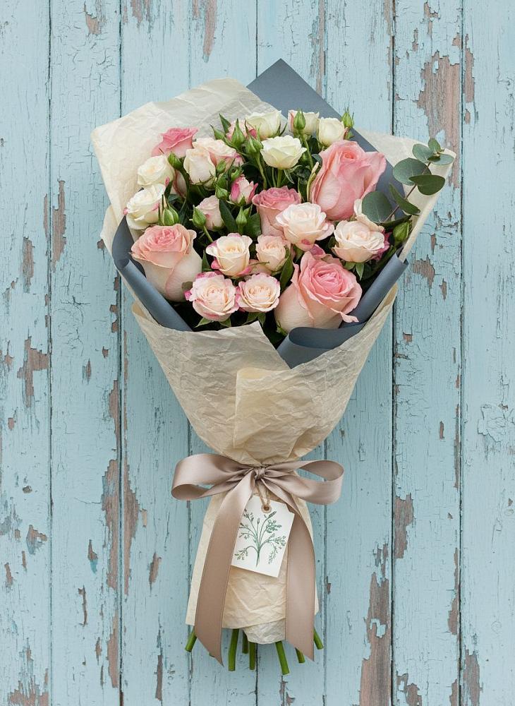 Букет цветов из: Розы в Тумботино