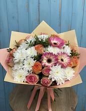 Букет цветов из:  Розы, Герберы и Хризантемы в Тумботино
