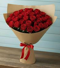 Букет Красные розы Милано в Тумботино