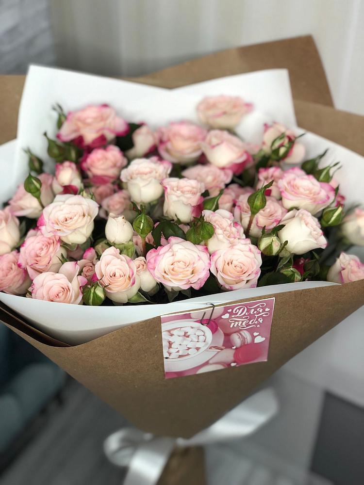 Букет цветов из: Розы в Тумботино