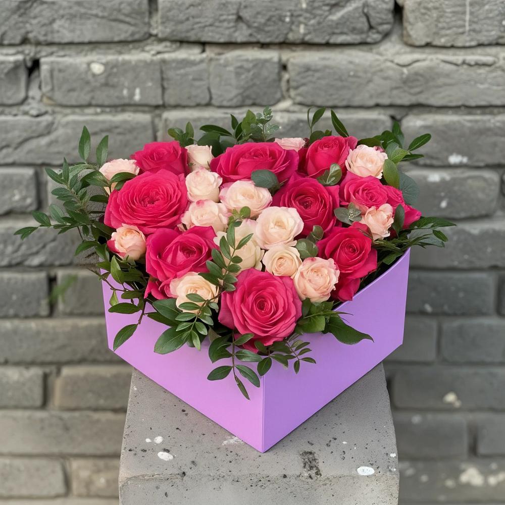 Композиция моя любовь в Тумботино Цветочная композиция из Розы в коробке в Тумботино
