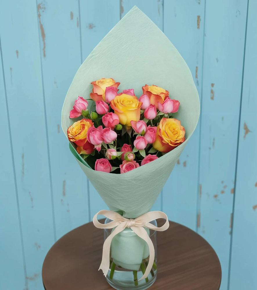 Букет Отличное настроение в Тумботино Букет цветов из: Розы в Тумботино