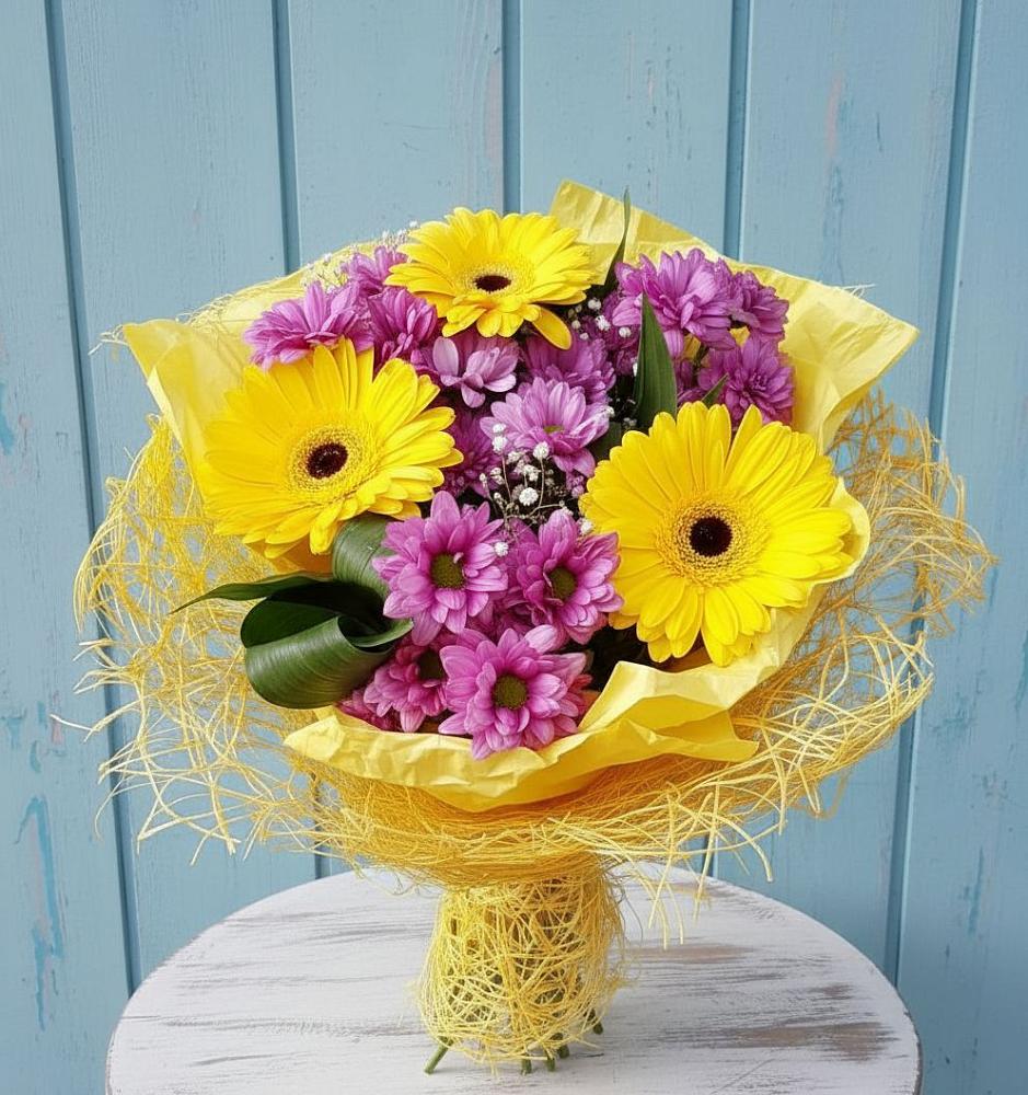 Букет цветов из: Хризантемы и Герберы в Тумботино