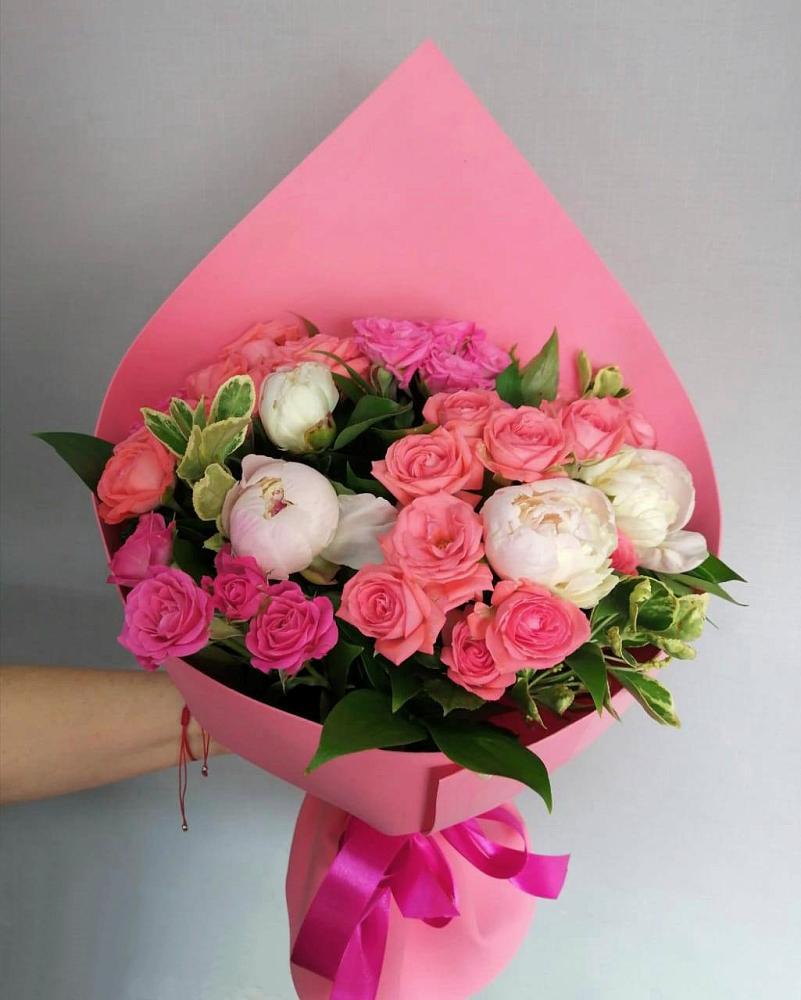 Букет цветов из: Розы в Тумботино