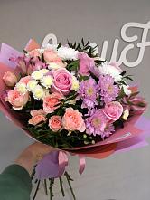 Букет вечер в Праге в Тумботино Букет цветов из:  Хризантемы, Розы и Альстромерии в Тумботино