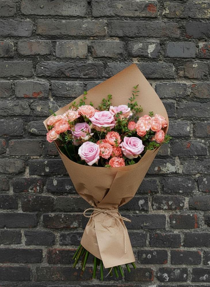 Букет цветов из: Розы в Тумботино