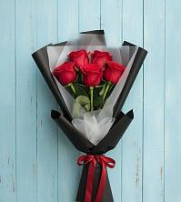 Букет в ритме города в Тумботино Букет цветов из:  Розы в Тумботино